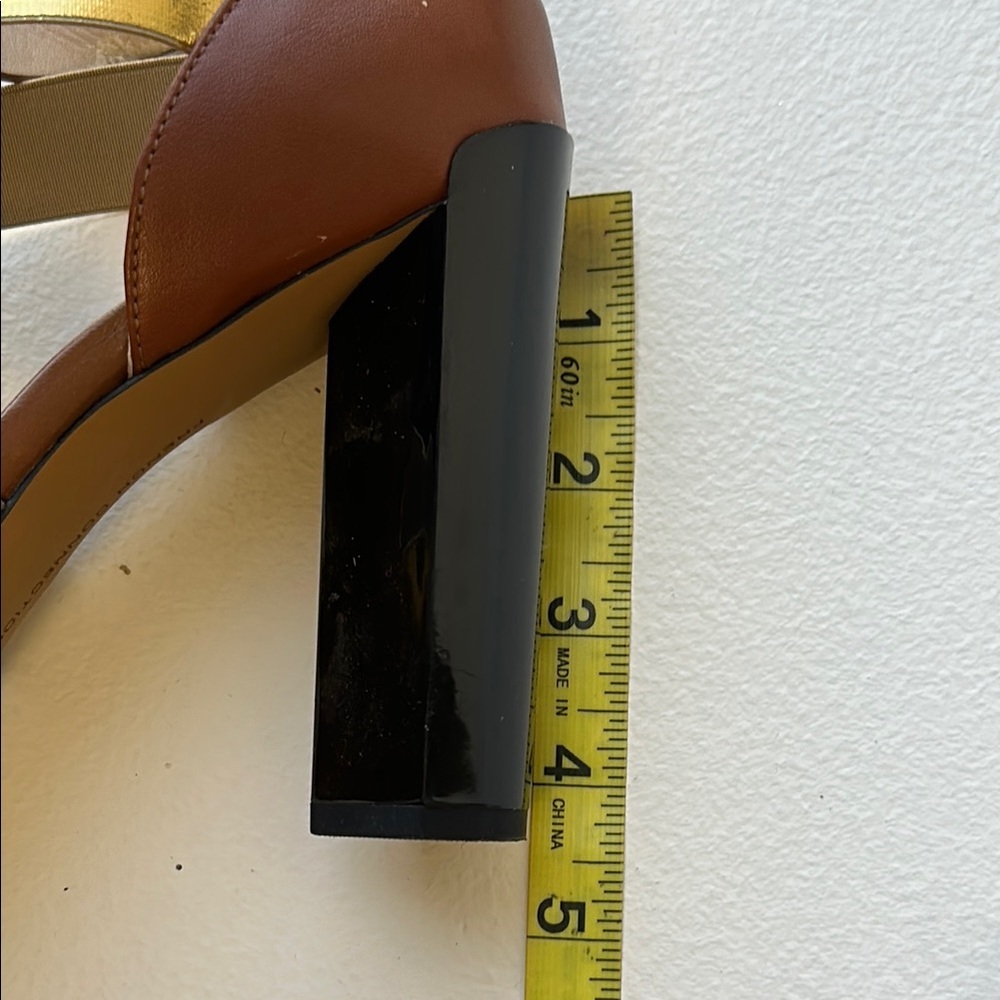 French Connection Sz 8.5 Metallic Gold and Black Heels Strappy Sandals • RARE💋 - Picture 8 of 8